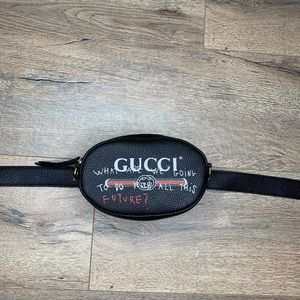 Gucci Pouch